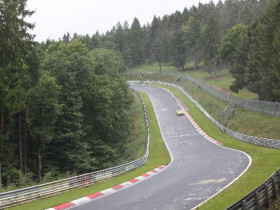 vor dem Abschnitt Brünnchen