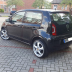 Porsche Felgen : 7x17 vorne und 9x17 hinten mit Originalfahrwerk